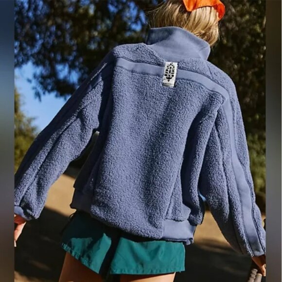 Free People Tops - Free People NWT Movement Fleece Sweatshirt 1/2 Zipper Pullover Blue Grey size L